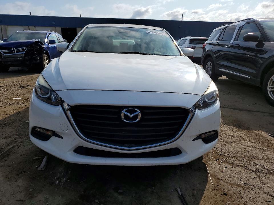 2018 Mazda 3 მანქანა იყიდება აუქციონზე, vin: 3MZBN1L33JM192905, აუქციონის ნომერი: 61296586