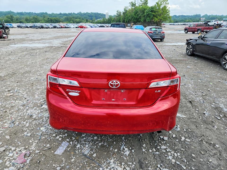 60249936 :رقم المزاد ، 4T1BF1FK1EU864069 vin ، 2014 Toyota Camry مزاد بيع