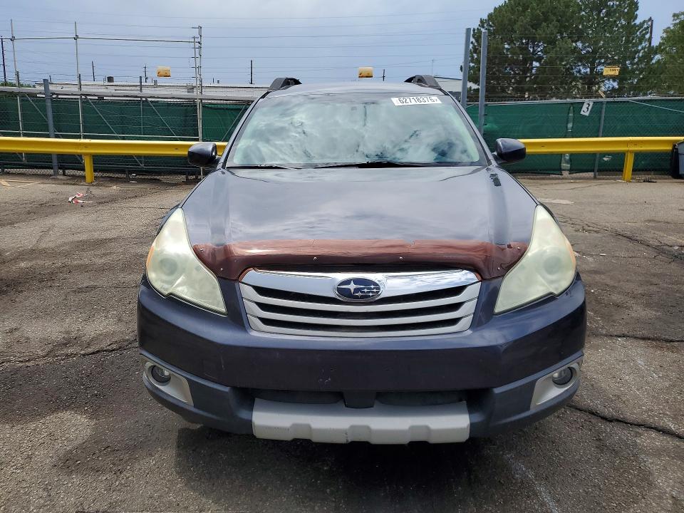 62718376 :رقم المزاد ، 4S4BRCCCXA3333209 vin ، 2010 Subaru Outback مزاد بيع
