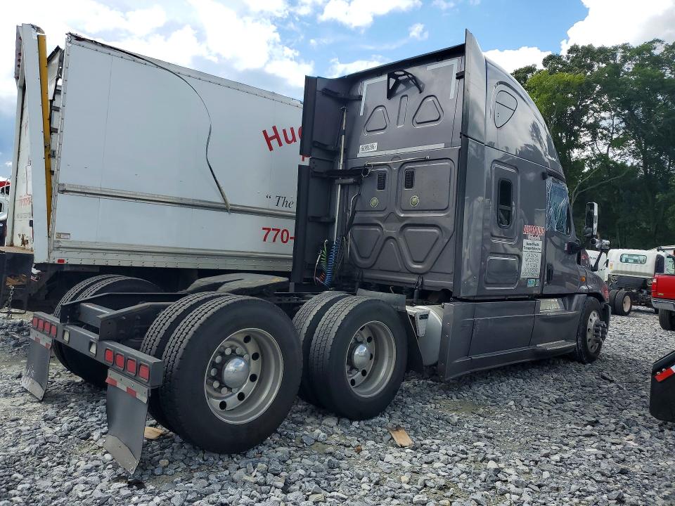 2013 Freightliner Cascadia მანქანა იყიდება აუქციონზე, vin: 1FUJGLDR8DSBT0396, აუქციონის ნომერი: 60985506