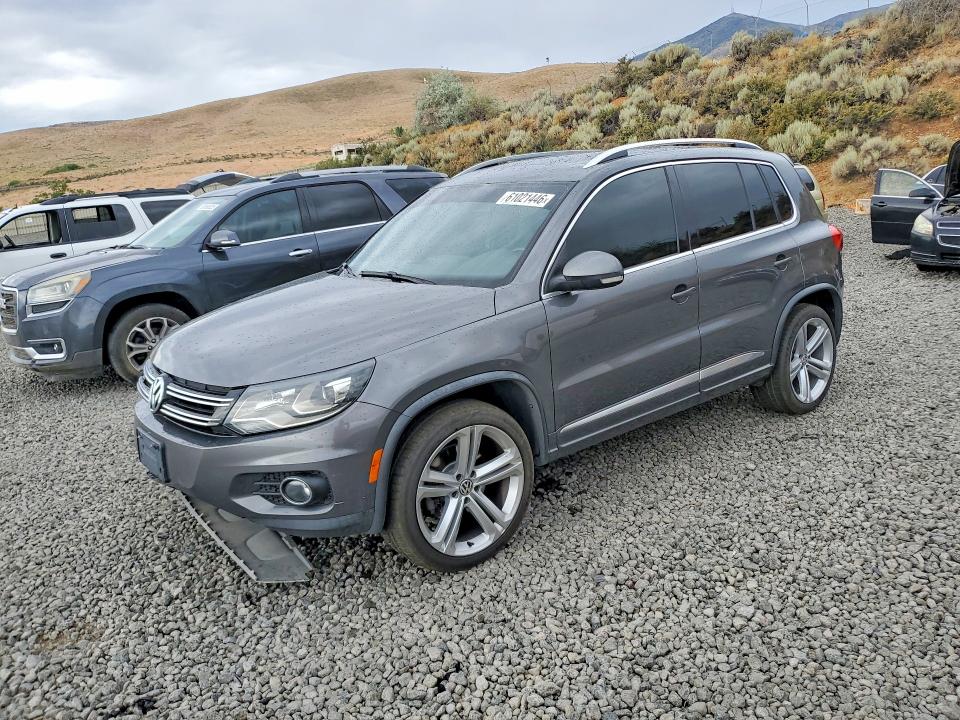 61021446 :رقم المزاد ، WVGBV3AX5EW560099 vin ، 2014 Volkswagen Tiguan مزاد بيع