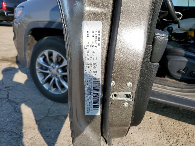 63126896 :رقم المزاد ، 1C4PJMLB7KD308584 vin ، 2019 Jeep Cherokee مزاد بيع