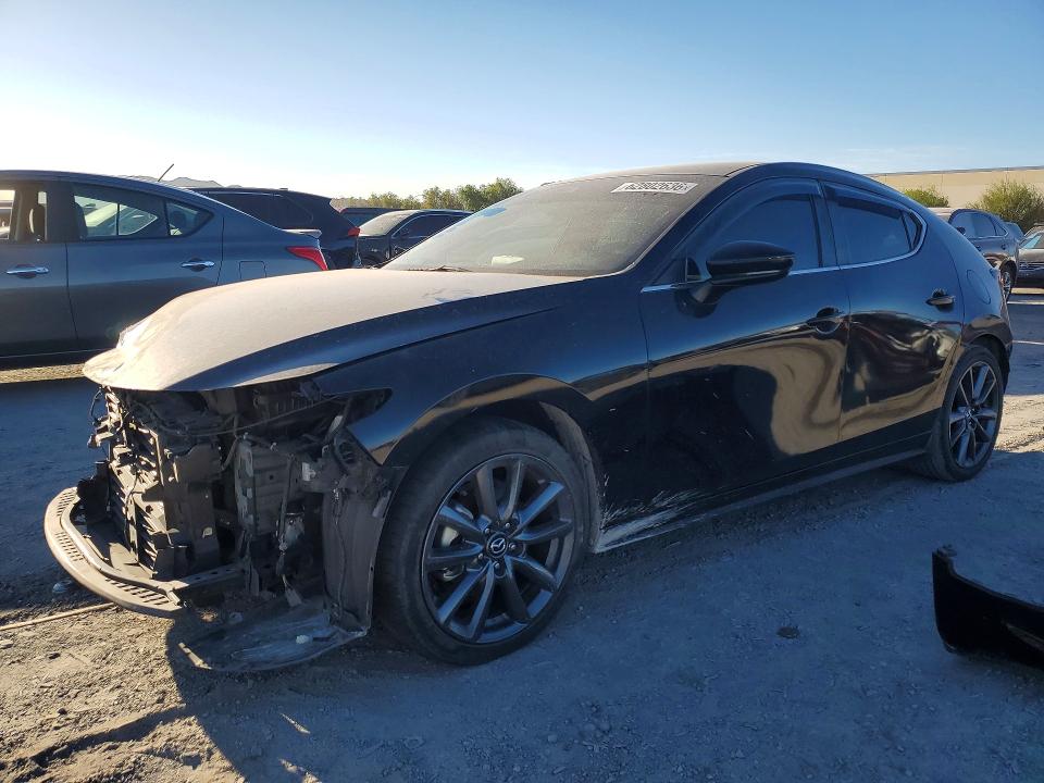 62802636 :رقم المزاد ، JM1BPALM2L1158573 vin ، 2020 Mazda 3 مزاد بيع