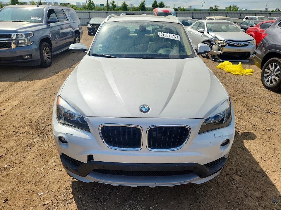 62502066 :رقم المزاد ، WBAVL1C50FVY39889 vin ، 2015 Bmw X1 مزاد بيع