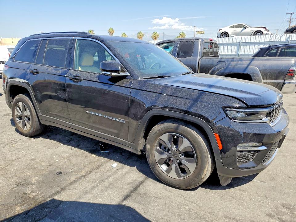 Продаж на аукціоні авто 2022 Jeep Grand Cherokee, vin: 1C4RJYB61N8761651, номер лоту: 61240476