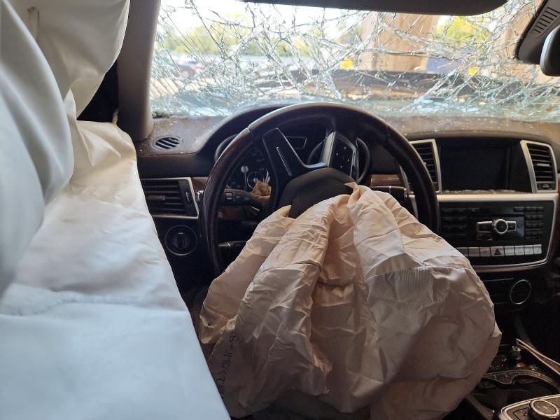 Продаж на аукціоні авто 2014 Mercedes-benz Gl, vin: 4JGDF7DE5EA375510, номер лоту: 62862186