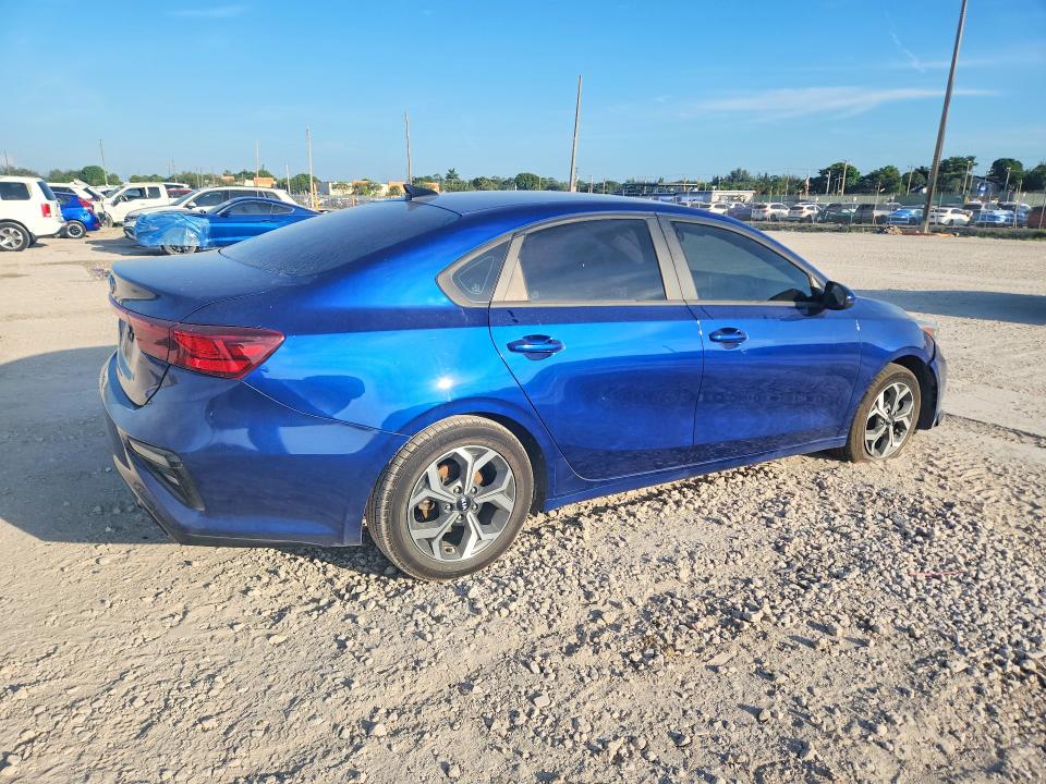 Продажа на аукционе авто 2021 Kia Forte, vin: 3KPF24AD5ME324393, номер лота: 95586685