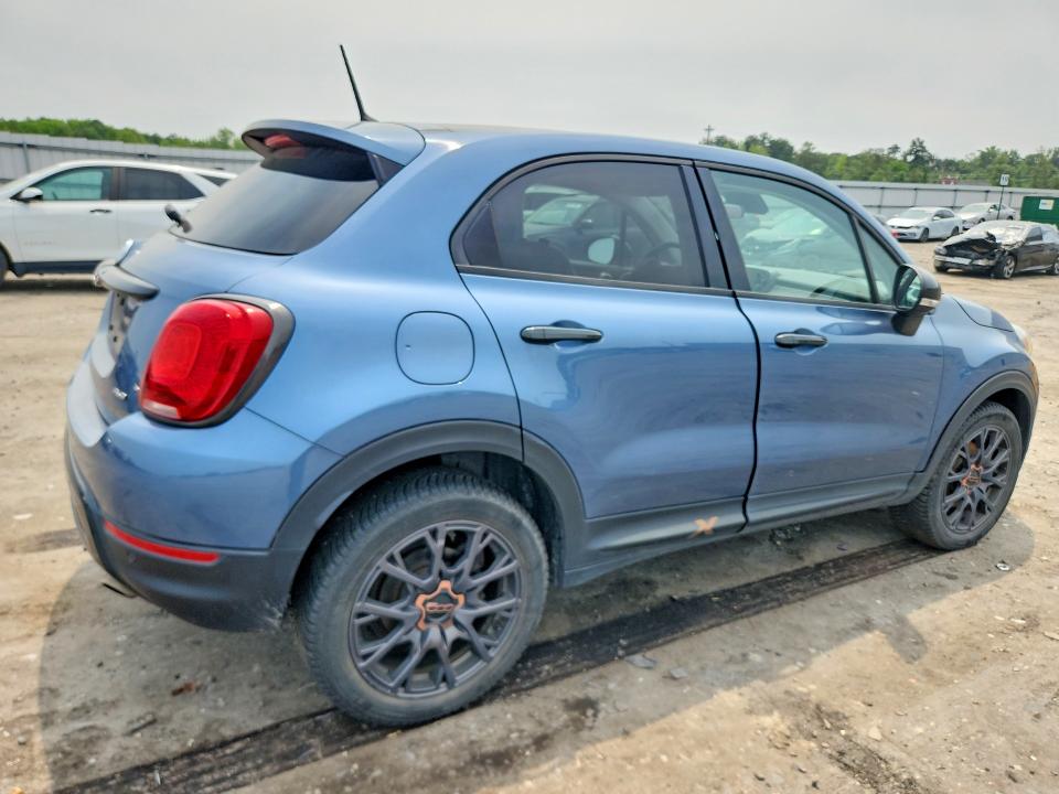61423566 :رقم المزاد ، ZFBCFYCB2JP643341 vin ، 2018 Fiat 500x مزاد بيع