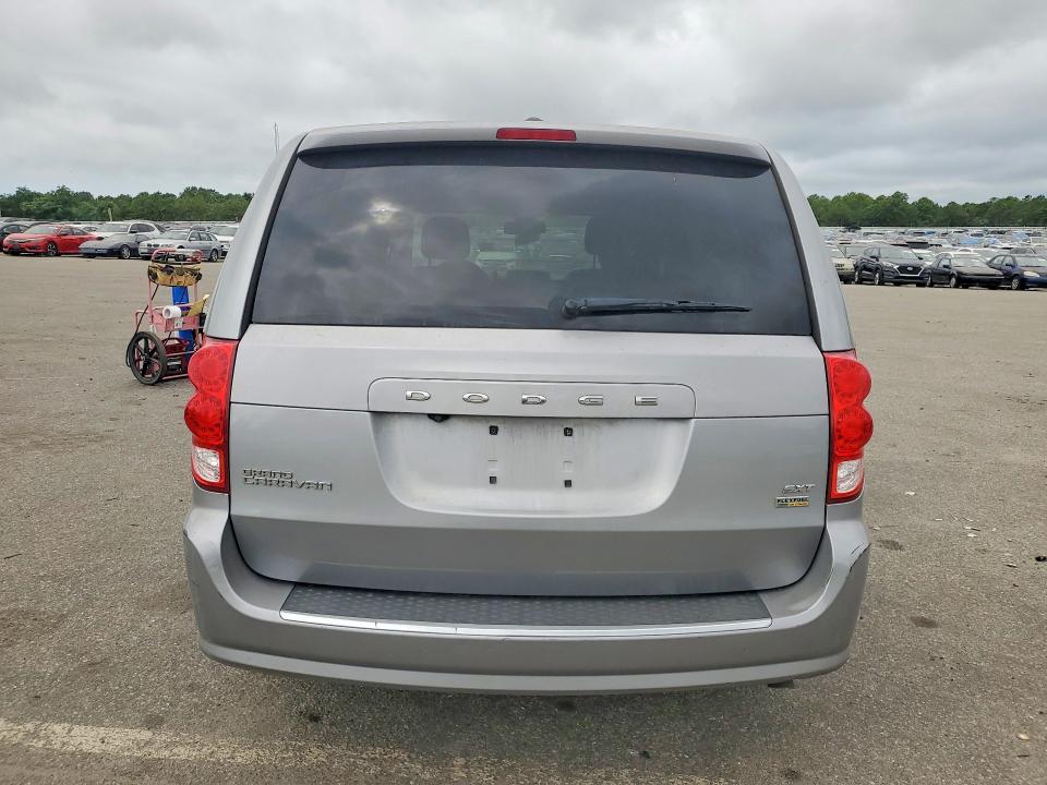 62486436 :رقم المزاد ، 2C4RDGCG8KR743303 vin ، 2019 Dodge Grand Caravan مزاد بيع