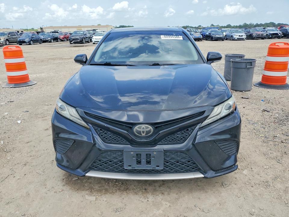 2019 Toyota Camry მანქანა იყიდება აუქციონზე, vin: 4T1B61HK6KU813059, აუქციონის ნომერი: 60994586