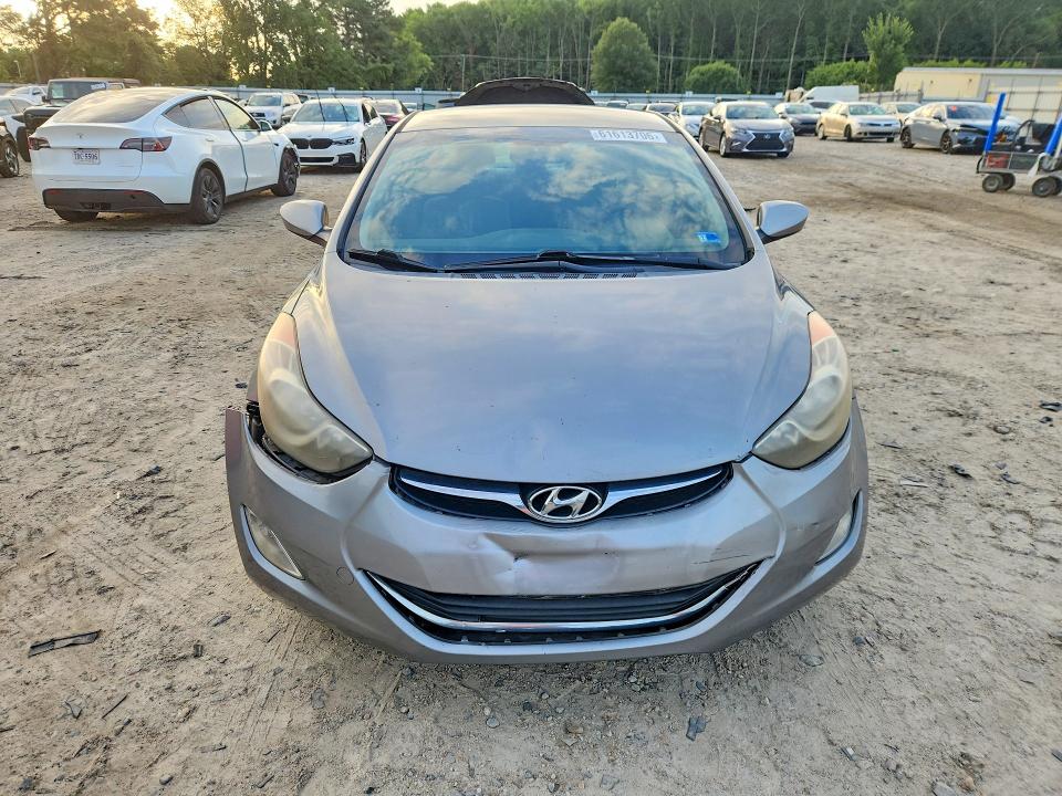 2013 Hyundai Elantra მანქანა იყიდება აუქციონზე, vin: KMHDH4AE3DU909114, აუქციონის ნომერი: 61613706