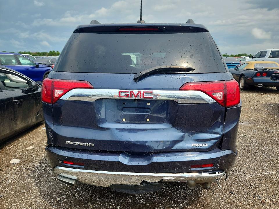 62328706 :رقم المزاد ، 1GKKNXLS1JZ156551 vin ، 2018 Gmc Acadia مزاد بيع