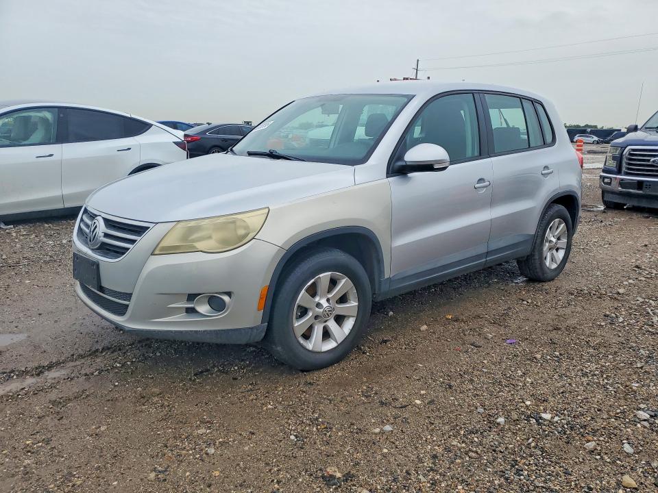 2009 Volkswagen Tiguan მანქანა იყიდება აუქციონზე, vin: WVGAV75N99W512817, აუქციონის ნომერი: 59638336