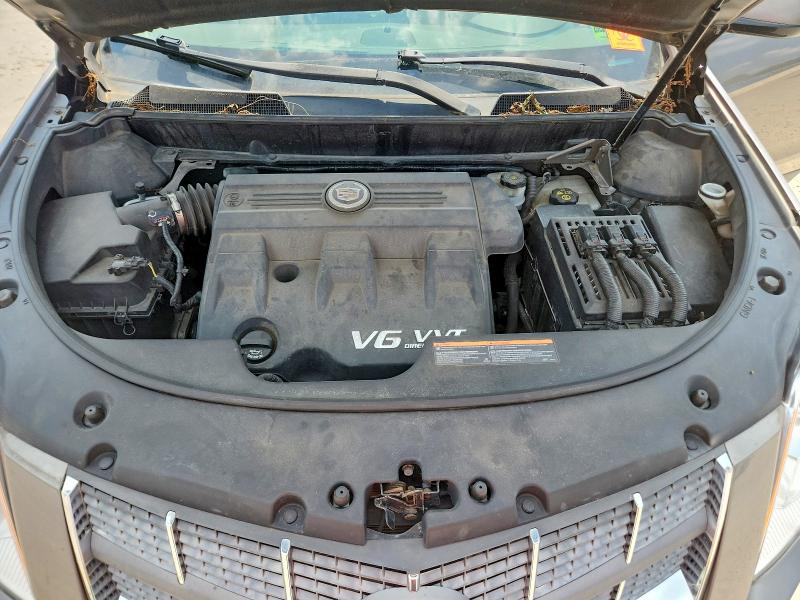61563986 :رقم المزاد ، 3GYFNDEY1BS625126 vin ، 2011 Cadillac Srx مزاد بيع