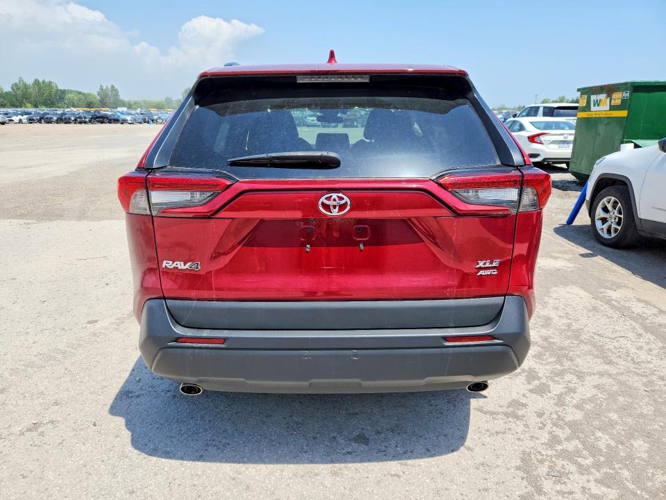 Продажа на аукционе авто 2021 Toyota Rav4, vin: 2T3R1RFV5MW169668, номер лота: 55203426