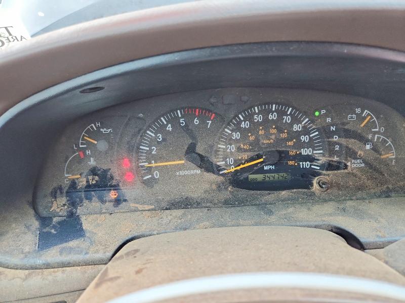 61025246 :رقم المزاد ، 5TBBT48102S286221 vin ، 2002 Toyota Tundra مزاد بيع