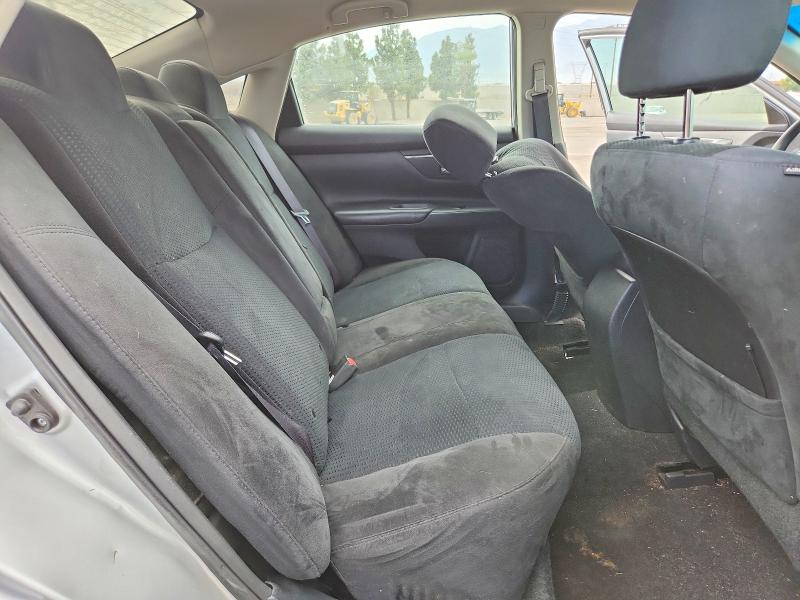 2015 Nissan Altima მანქანა იყიდება აუქციონზე, vin: 1N4AL3AP8FC461890, აუქციონის ნომერი: 61018246