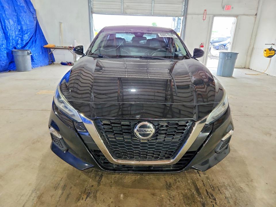 2020 Nissan Altima მანქანა იყიდება აუქციონზე, vin: 1N4BL4CV7LC172436, აუქციონის ნომერი: 60851936