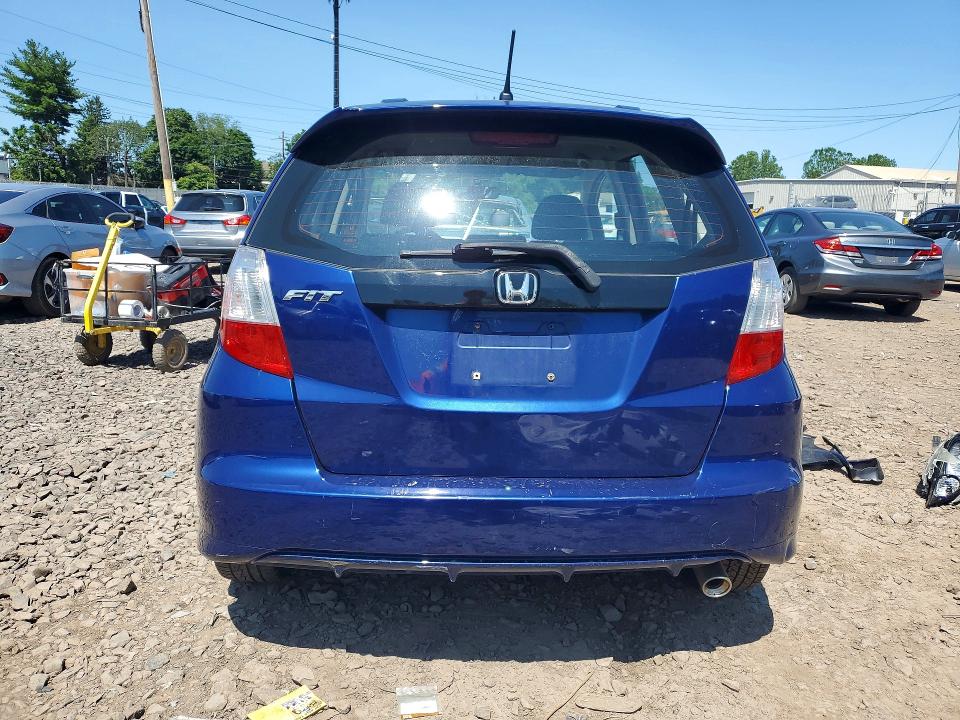 Продаж на аукціоні авто 2013 Honda Fit, vin: JHMGE8H55DC072653, номер лоту: 62097466