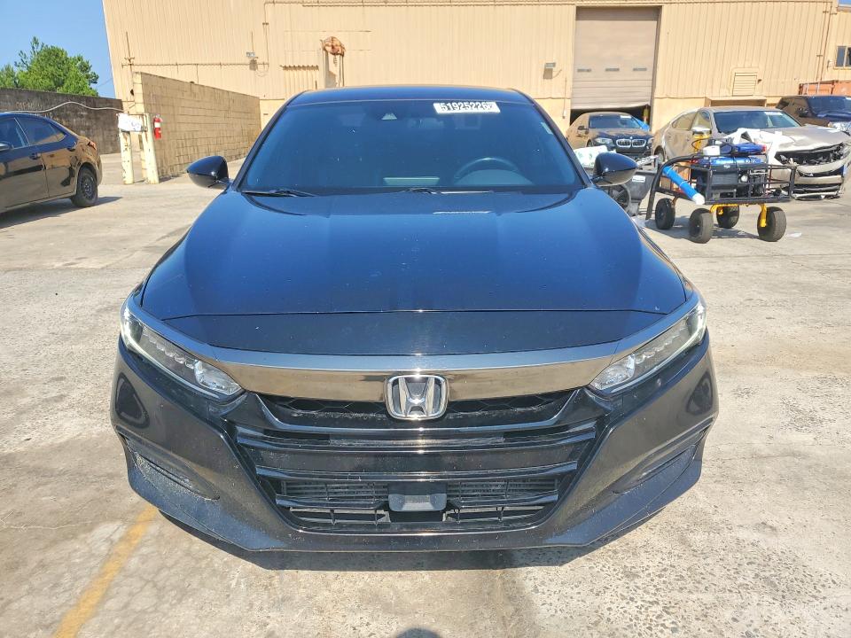 Продажа на аукционе авто 2019 Honda Accord, vin: 1HGCV1F31KA051415, номер лота: 51925226