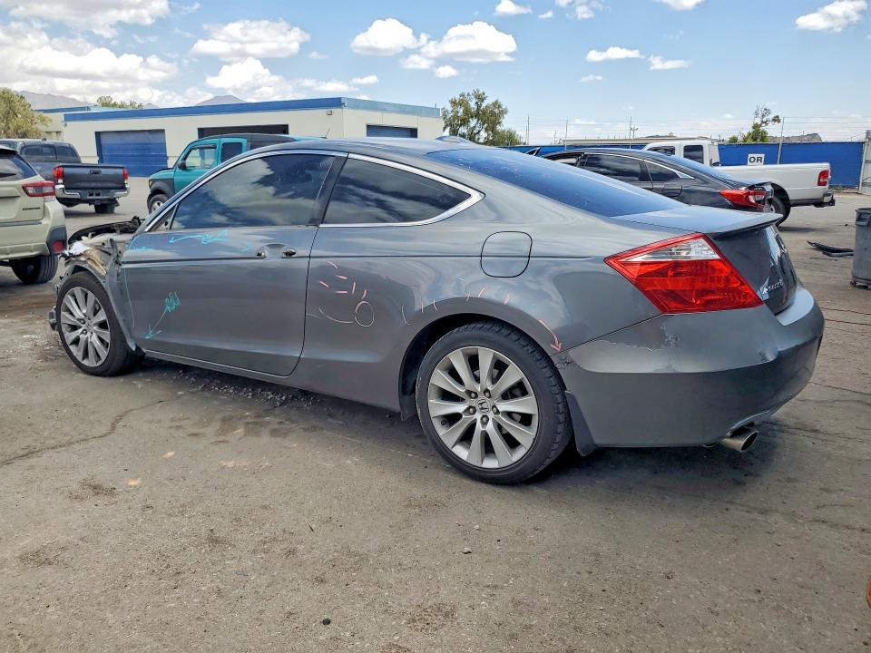60771286 :رقم المزاد ، 1HGCS2B85AA009876 vin ، 2010 Honda Accord مزاد بيع