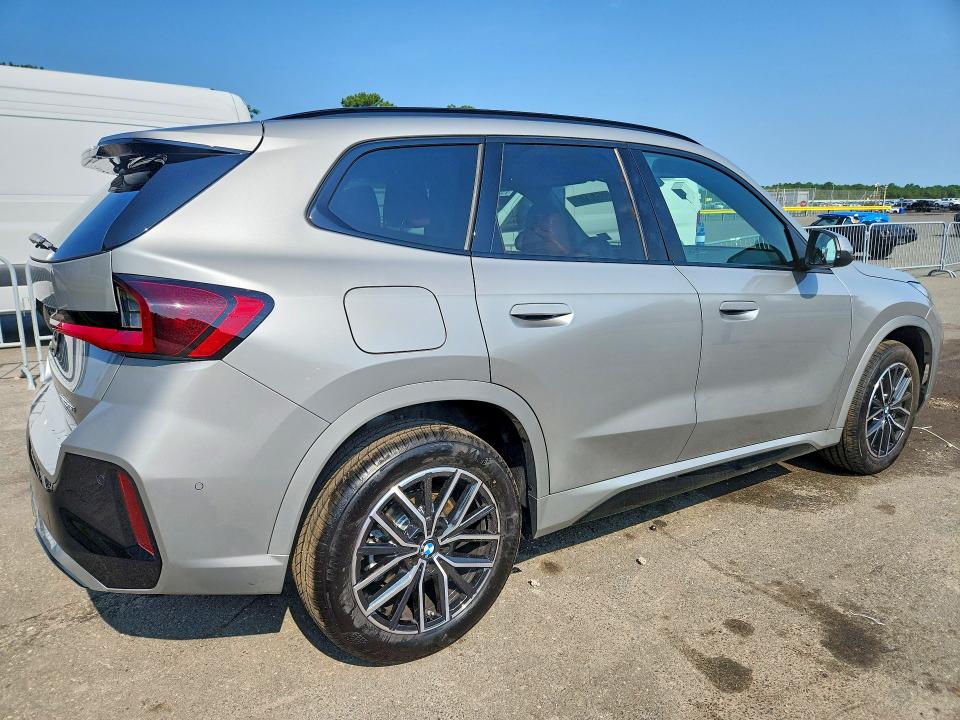 59576176 :رقم المزاد ، WBX73EF08T5631065 vin ، 2026 Bmw X1 مزاد بيع