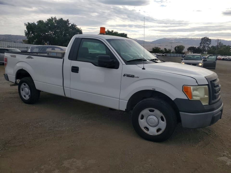 55739176 :رقم المزاد ، 1FTRF12WX9KA23798 vin ، 2009 Ford F150 مزاد بيع
