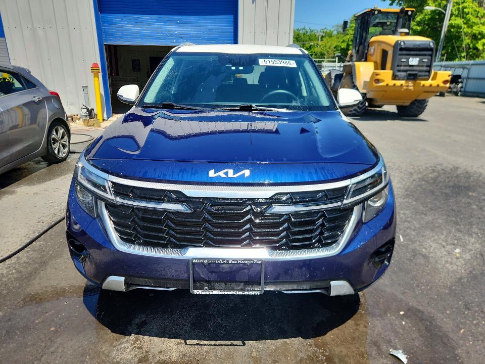 61553986 :رقم المزاد ، KNDEUCAA5R7525496 vin ، 2024 Kia Seltos مزاد بيع