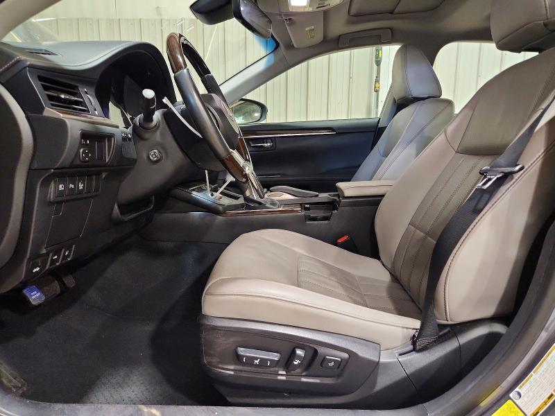 61629466 :رقم المزاد ، 58ABK1GG5JU084522 vin ، 2018 Lexus Es مزاد بيع
