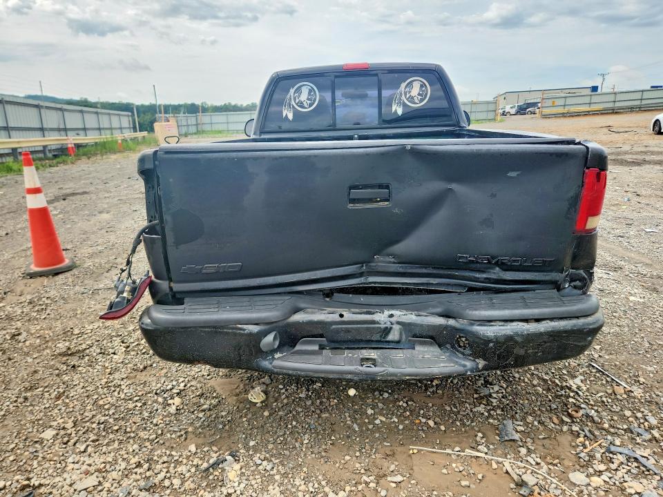 61909746 :رقم المزاد ، 1GCCS14H438123321 vin ، 2003 Chevrolet S Truck مزاد بيع