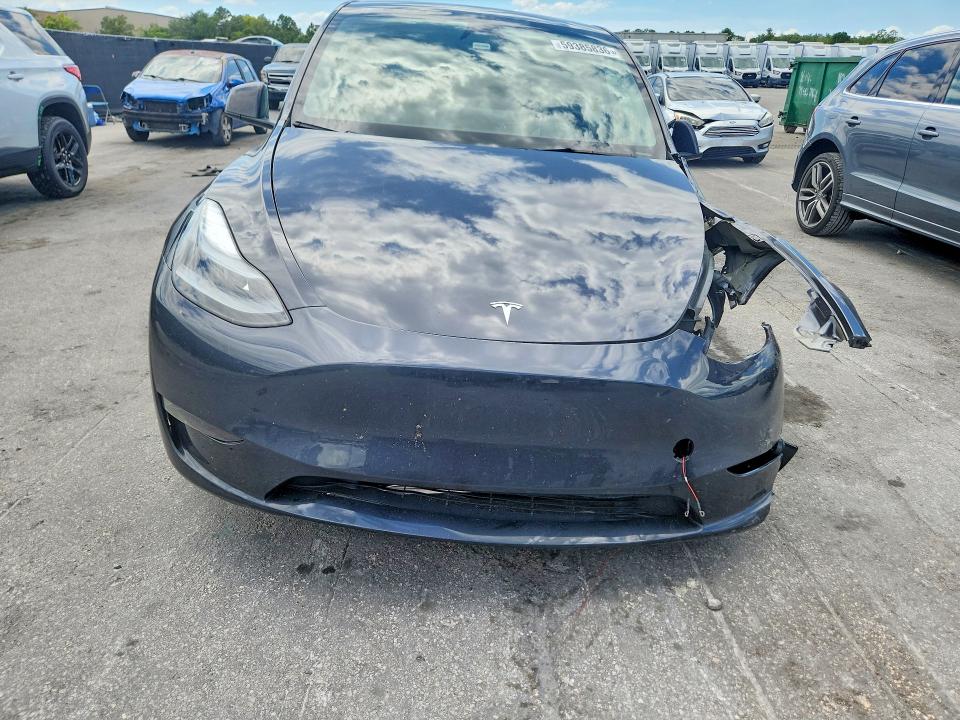 Продажа на аукционе авто 2024 Tesla Model Y, vin: 7SAYGDED5RF161043, номер лота: 59385836