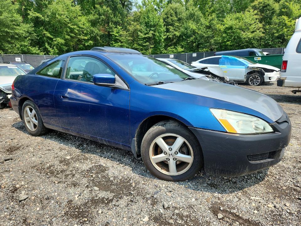 62743286 :رقم المزاد ، 1HGCM72683A027393 vin ، 2003 Honda Accord مزاد بيع
