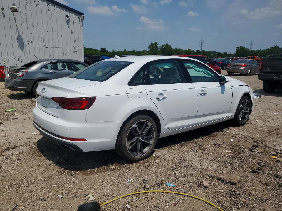 Aukcja sprzedaży 2019 Audi A4, vin: WAUGMAF49KN018180, numer aukcji: 61127876