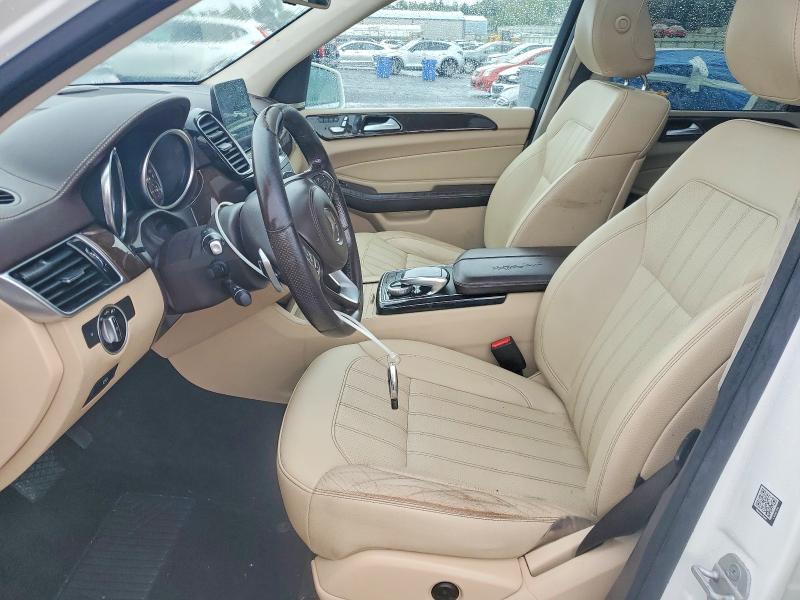 60770016 :رقم المزاد ، 4JGDF6EE8HA745927 vin ، 2017 Mercedes-benz Gls مزاد بيع