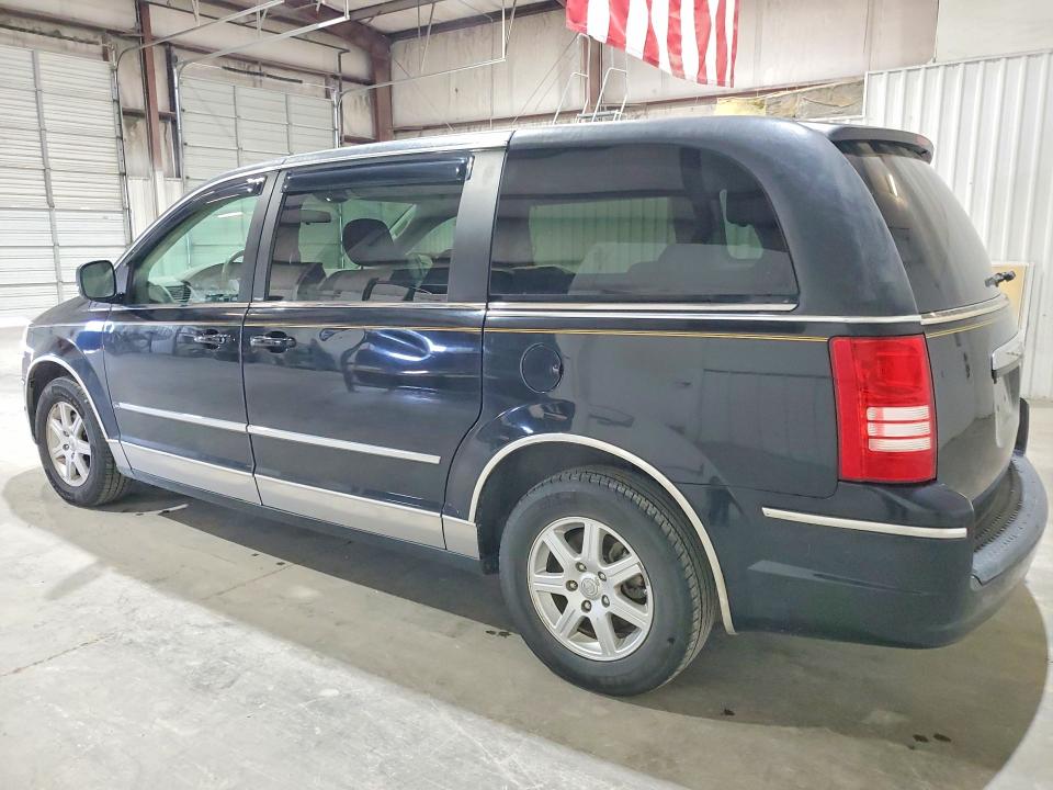 60759076 :رقم المزاد ، 2A4RR5D10AR271896 vin ، 2010 Chrysler Town & Country مزاد بيع