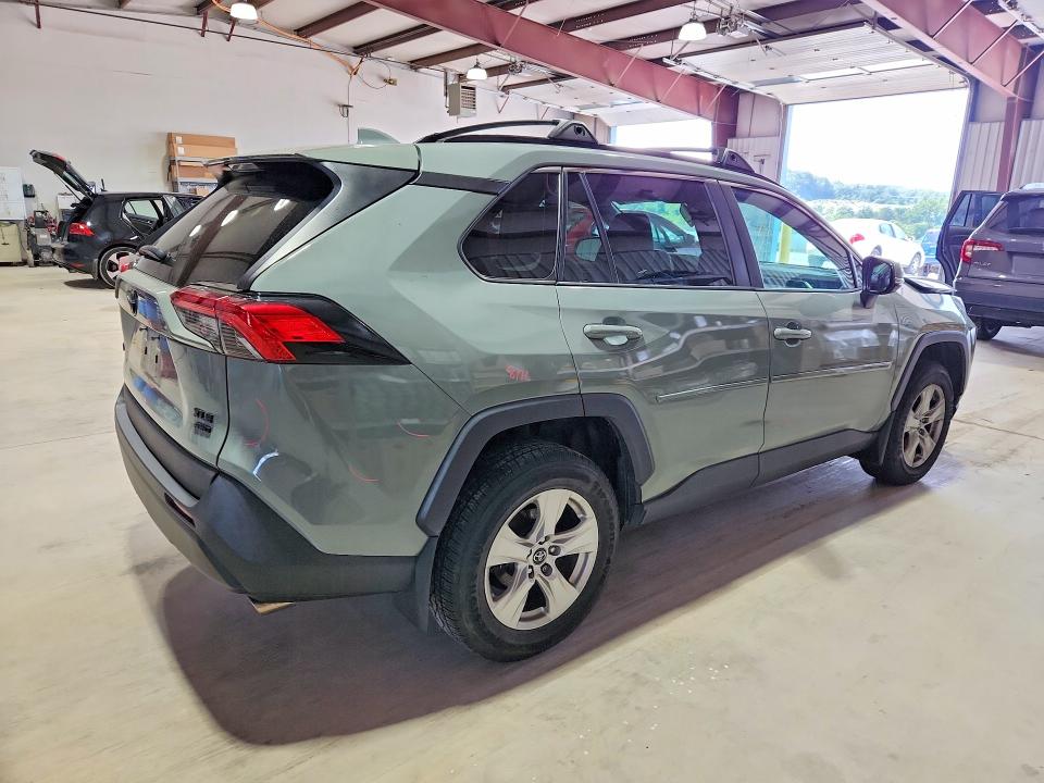 Продажа на аукционе авто 2020 Toyota Rav4, vin: 2T3P1RFV4LC118217, номер лота: 60768206