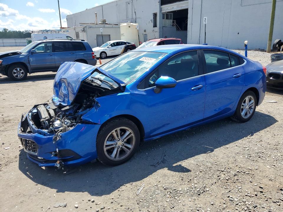 63545066 :رقم المزاد ، 1G1BE5SM6H7115544 vin ، 2017 Chevrolet Cruze مزاد بيع