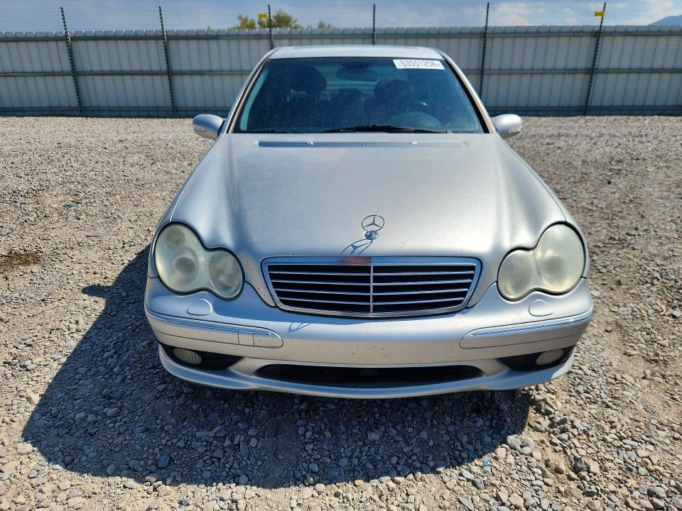 63551256 :رقم المزاد ، WDBRF65J03F436339 vin ، 2003 Mercedes-benz C مزاد بيع