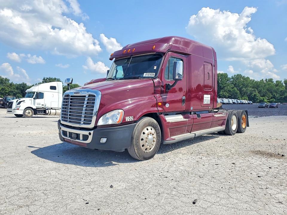 61524556 :رقم المزاد ، 3AKJGLDV0GSGU6011 vin ، 2016 Freightliner Cascadia 125 مزاد بيع