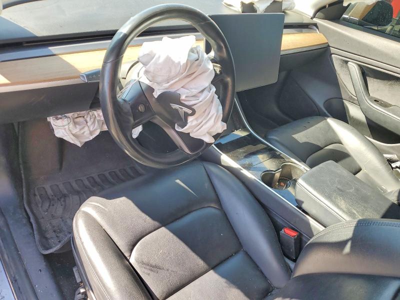 62950656 :رقم المزاد ، 5YJ3E1EA0JF014182 vin ، 2018 Tesla Model 3 مزاد بيع