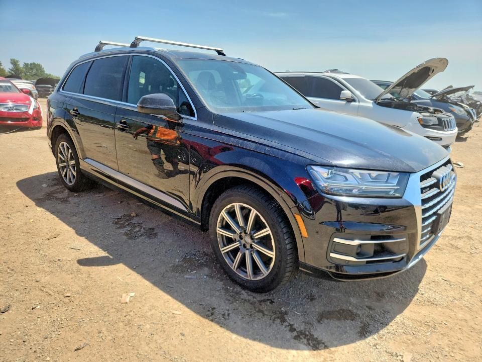 60361966 :رقم المزاد ، WA1VAAF72HD034193 vin ، 2017 Audi Q7 مزاد بيع