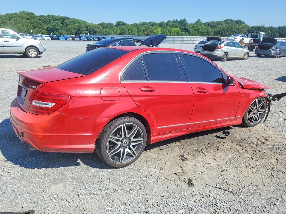 2013 Mercedes-benz C მანქანა იყიდება აუქციონზე, vin: WDDGF8AB4DA776391, აუქციონის ნომერი: 60559226