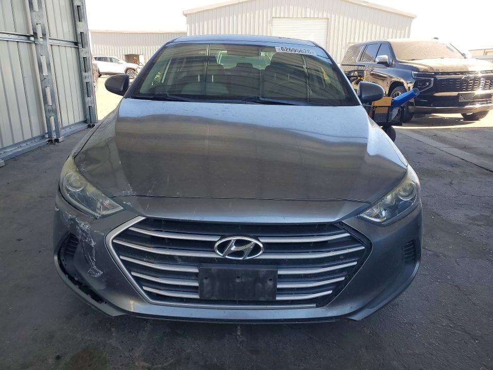 Продажа на аукционе авто 2018 Hyundai Elantra, vin: 5NPD84LF8JH258904, номер лота: 62695626