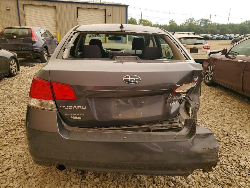 61228736 :رقم المزاد ، 4S3BMBF6XE3016488 vin ، 2014 Subaru Legacy مزاد بيع