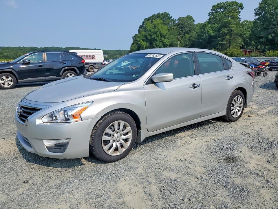 62593636 :رقم المزاد ، 1N4AL3AP5FC189136 vin ، 2015 Nissan Altima مزاد بيع