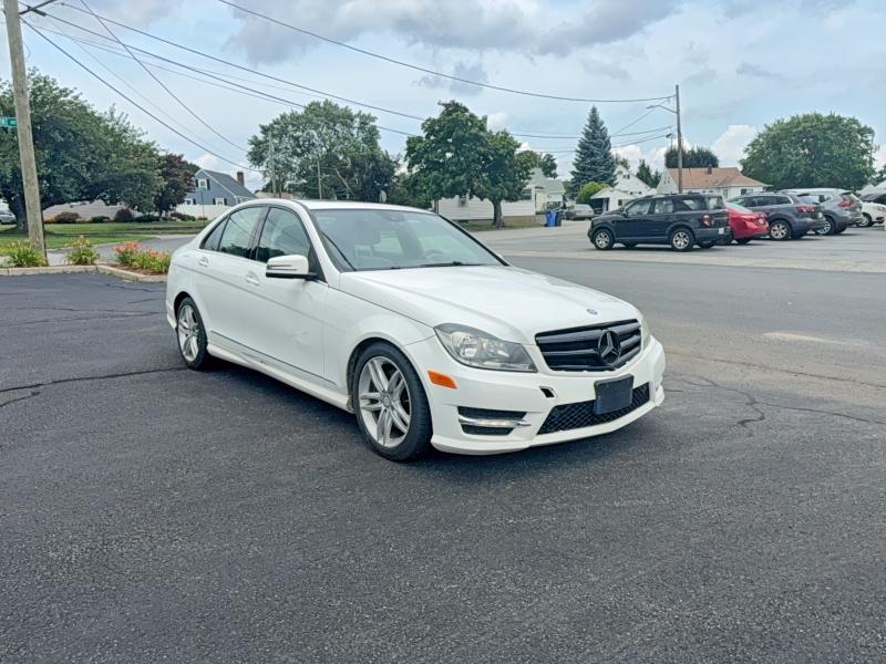 Aukcja sprzedaży 2013 Mercedes-benz C, vin: WDDGF8AB6DR274838, numer aukcji: 63198436