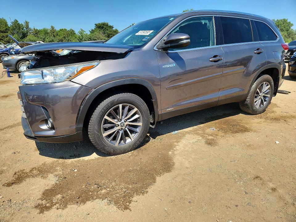 Продажа на аукционе авто 2019 Toyota Highlander Hybrid, vin: 5TDJGRFHXKS059087, номер лота: 61090596