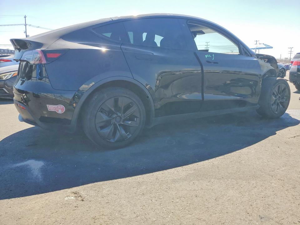 Продажа на аукционе авто 2022 Tesla Model Y, vin: 7SAYGDEE2NF409753, номер лота: 60834696