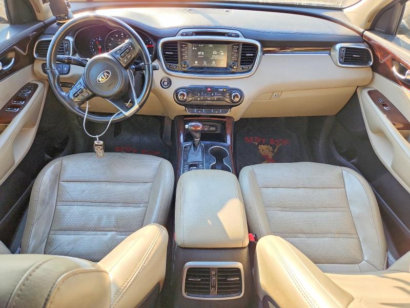 60617346 :رقم المزاد ، 5XYPHDA11HG253646 vin ، 2017 Kia Sorento مزاد بيع