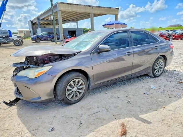 Продаж на аукціоні авто 2017 Toyota Camry, vin: 4T1BF1FK5HU281900, номер лоту: 62040376